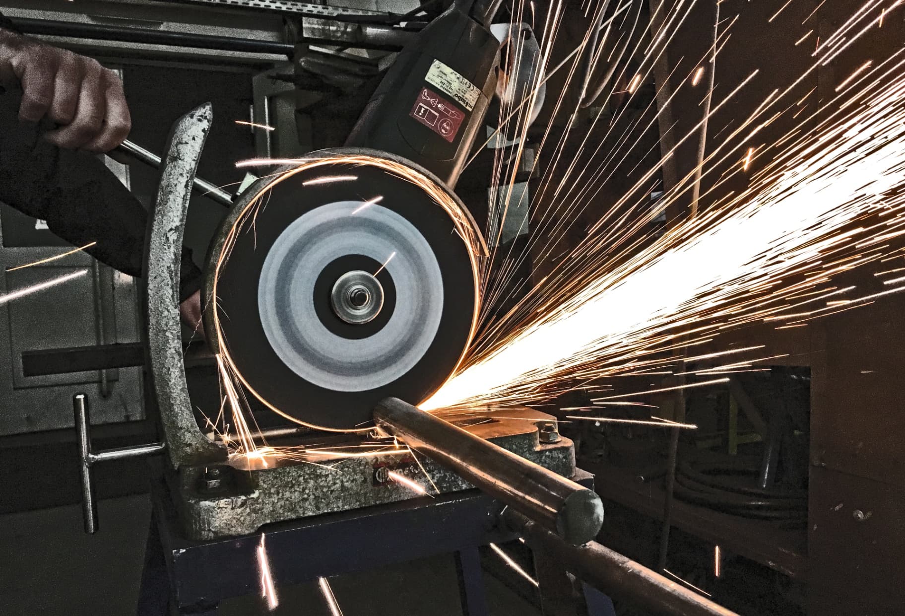 SCOMA Werkstatt Metallschleifen